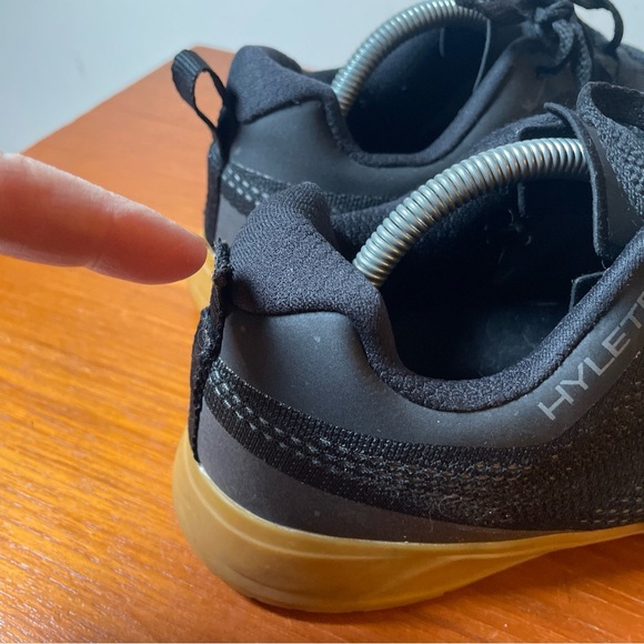 Hylete Mens Black Circuit Cross Training Weightlifting Shoes Size 11 Vibram - Picture 8 of 14